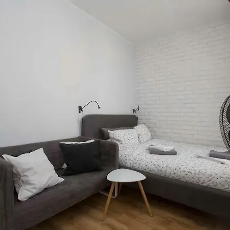 Klimatyczne Studio Z Balkonem W Centrum Wroclawia * Wrocław