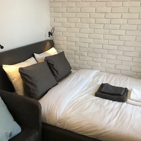 Klimatyczne Studio Z Balkonem W Centrum Wroclawia * Wrocław