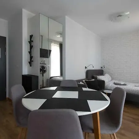 Klimatyczne Studio Z Balkonem W Centrum Wroclawia *